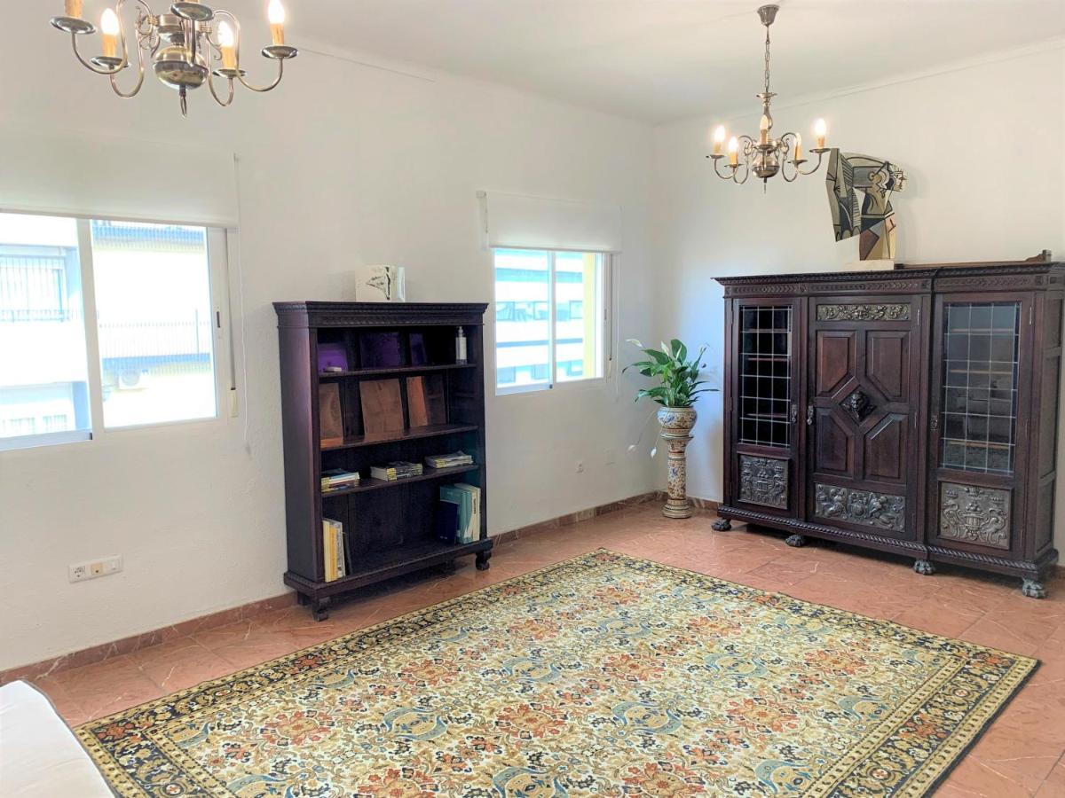 Appartement Wide And Traditional- 2bd 1bth- Gavidia Sevilla